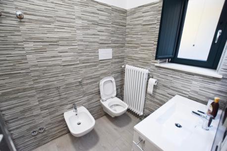 ...Ecche Se Dorme Bed & Breakfast Castelvecchio Subequo Bagian luar foto